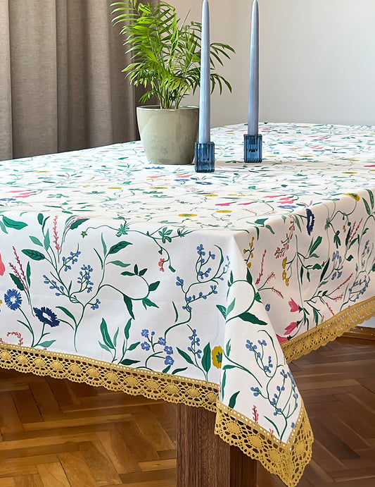 Velora Çiçekli 146cm x 212cm Pamuklu Sarı Dantelli Masa Örtüsü