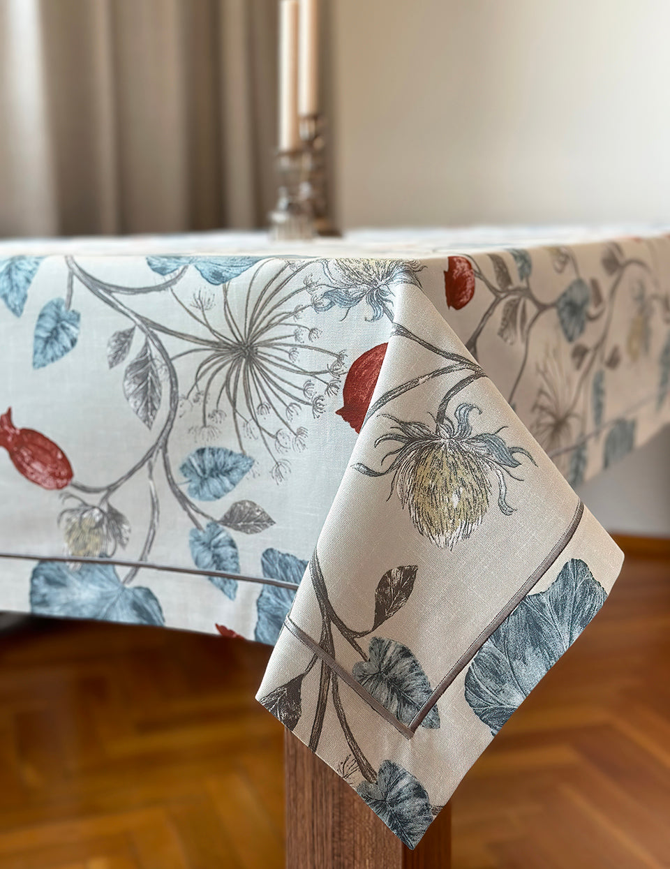 Zen Çiçekli 130cmx166cm Gri Pikolu Pamuklu Masa Örtüsü